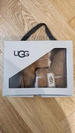 【新品未使用】UGG INFANT ERIN 5202
