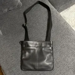 本革ショルダーバッグ