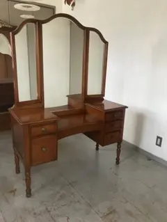 2026年最新】横浜ダニエル ドレッサーの人気アイテム - メルカリ