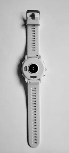 値下げ!!GARMIN デジタル腕時計 ホワイト　中古品 GARMIN(ガーミン)の中古スマートウォッチ - リコレ