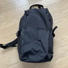 UNIQLO（ユニクロ）ファンクショナルバックパック +S 35Lのサムネイル