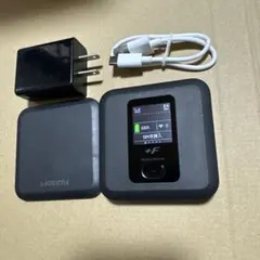 FUJISOFT FS040Wモバイルルーター