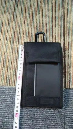 ナイロン製 ブラック スマホショルダーバッグ