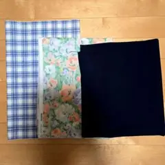 カーテン残布2枚洋服の生地残1枚