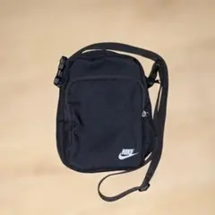 NIKEショルダーバッグ