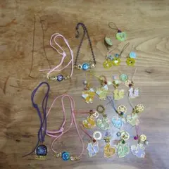 ハンドメイド　レジン　キーホルダー　ネックレス　まとめ売り　きつねたぬき犬　鈴