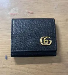 グッチ　二つ折り　小銭入れ　マーモント　GG シボ革　ブラック　GUCCI