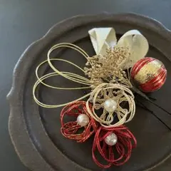 水引 髪飾り 赤 金 和玉 リボン かすみ草 和装 成人式 卒業式 振袖 袴