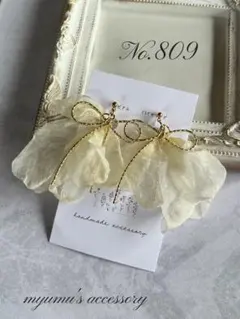 No.809 ゴールドリボン＊オーガンジーリボン ハンドメイドイヤリング ピアス