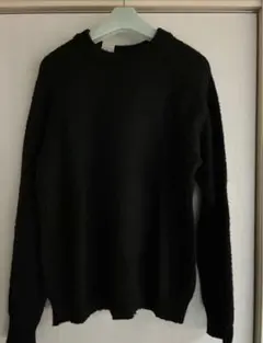 エヌハリウッド　黒　クルーネックニットセーター