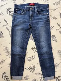 RED CARD アニバーサリー ストレッチ テーパードデニムパンツ 26403