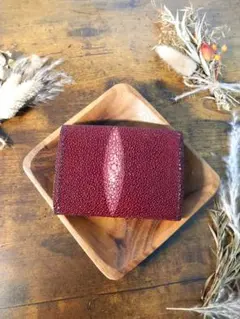 ガルーシャ ミニウォレット ３つ折り財布　エイ革×牛革