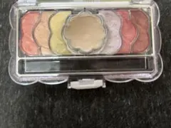 ジルスチュアート　ブルームクチュールアイズ