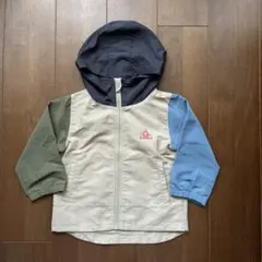 BREEZE 薄手　ベージュ　ナイロン　パーカー　キッズ　100