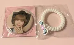 ME:I 飯田栞月 SHIZUKU カプセルトイ スプリングゴム 缶バッチ