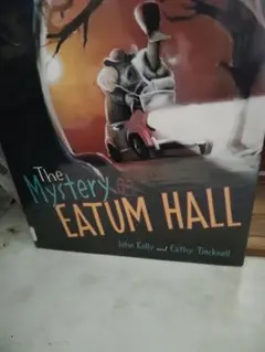The Mystery of Eatum Hall 英語絵本のサムネイル
