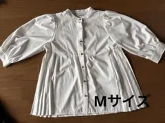 しまむら　MUMU & Co. サイドプリーツブラウス Mサイズのサムネイル