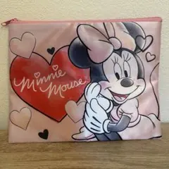 【匿名発送】ディズニーストア　ミニーおでかけセット　ポーチ