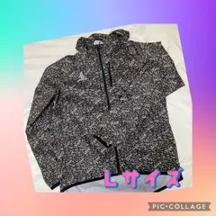 SVOLMEフード付きウィンドブレーカー Lサイズ