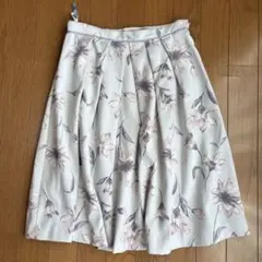 Apuweiser-riche スカート