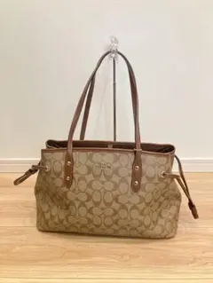 【美品】COACH デンプシー トート シグネチャー ストライプ A4可