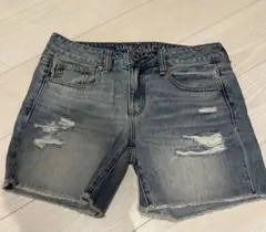 アメリカンイーグル　ショートパンツ　デニムパンツ　ダメージ加工　カットオフ