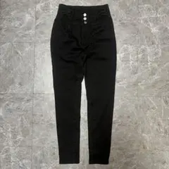 Item thumbnail for item 6e64fd2b-40e3-4dac-805f-26539a205319