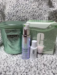 CLINIQUE イーブンベターラディカルブライトセラム セット