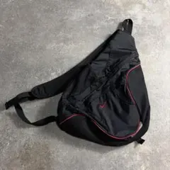 OLD NIKE archive one shoulder sling bagのサムネイル