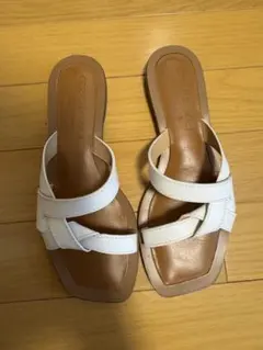 【新品未使用】CORSO ROMA コルソローマ サンダルのサムネイル