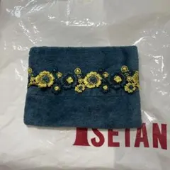 近沢レース　ティッシュケース　タオル生地　刺繍のサムネイル