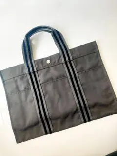 キャンバスバッグ　帆布　グレー