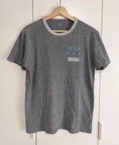 GAP ギャップ Tシャツ グレー ロゴ入り