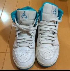 NIKE AIR JORDAN 1 MID ホワイト ブルーのサムネイル