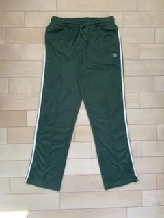 トラックパンツ