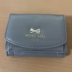 RETRO GIRL 三つ折り財布 グレー リボン