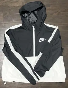 Nike ウィンドブレーカー Mサイズ 黒/白