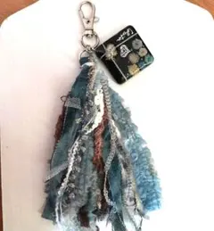 Item thumbnail for item 118b43eb-6970-4dff-ad9f-377f95596596