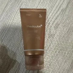 メディキューブ　コラーゲンナイトラッピングマスク