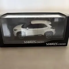 YARIS CROSS 1/30スケール ダイキャストミニカー ヤリスクロス - メルカリ