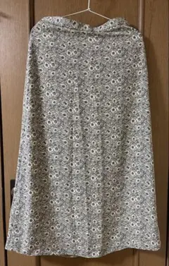 花柄 ロングスカート グレー