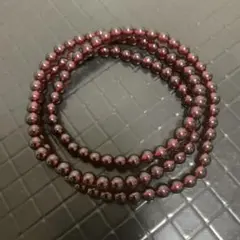 オレンジレッド ガーネット　小粒4.7mm 3重-ブレスレット N090