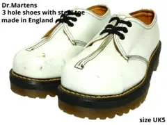 レディースサイズ！スチールトゥ！ホワイトカラー！英国製！ドクターマーチン3ホール