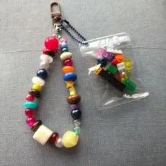 じゃらじゃらキーホルダー　ストラップ　シャカシャカ