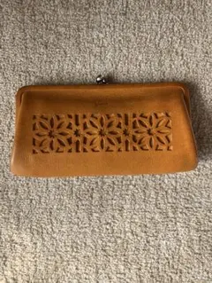 genten 未使用 カットワーク 長財布 本革