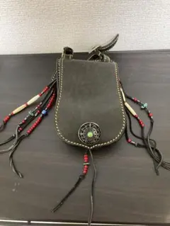 SAAD レザー ブラック メディスンバッグ　コンチョ　ターコイズ