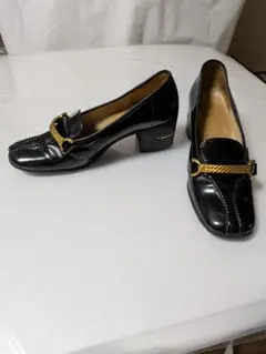GUCCI ブラック エナメル ゴールド金具 ローファー 約20.5cm