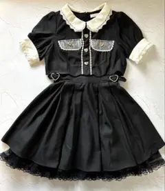 LIZ LISA ハート衿プリーツフリルワンピース　ブラック　地雷系　量産型 LIZ LISA ハート衿プリーツフリルワンピース ブラック - メルカリ