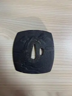 風神図鍔　銘　光琳之図 石黒政明作　縦84mm横82mm厚さ5mm　刀装具 風神図鍔銘光琳之図 石黒政明作縦84mm横82mm厚さ5mm刀装具