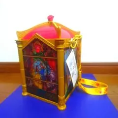 ポップコーンバケット美女